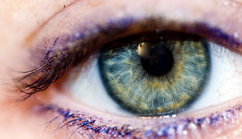 my eye (by StarryMom)